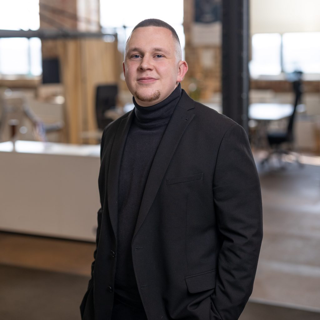 Mitarbeiter Max bei der Salvvy